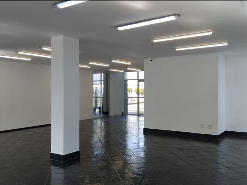 Distinctive Office Space to Let in Rosebank, Johannesburg  - Photo 4