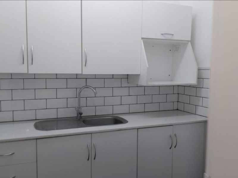 Distinctive Office Space to Let in Rosebank, Johannesburg  - Photo 9