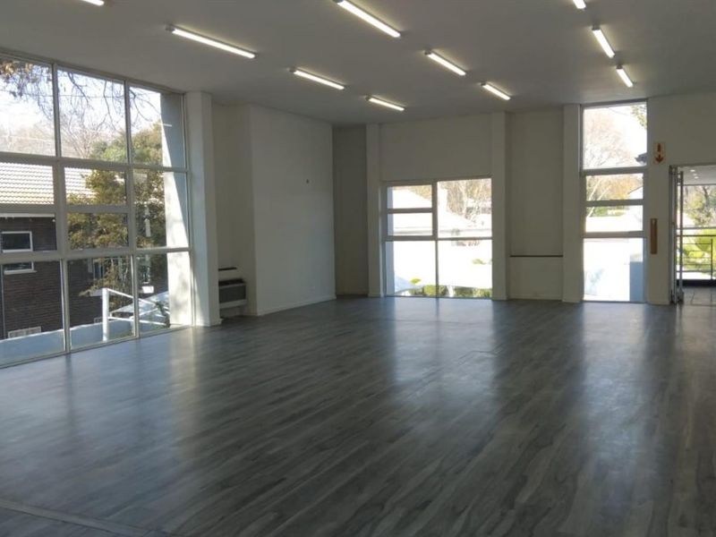 Distinctive Office Space to Let in Rosebank, Johannesburg  - Photo 8