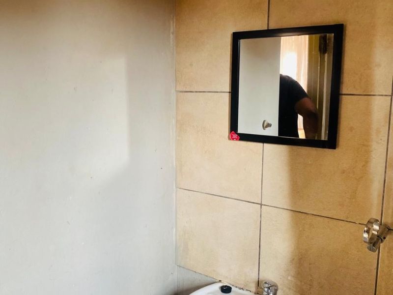 House for Sale in Nellmapius  - Photo 8