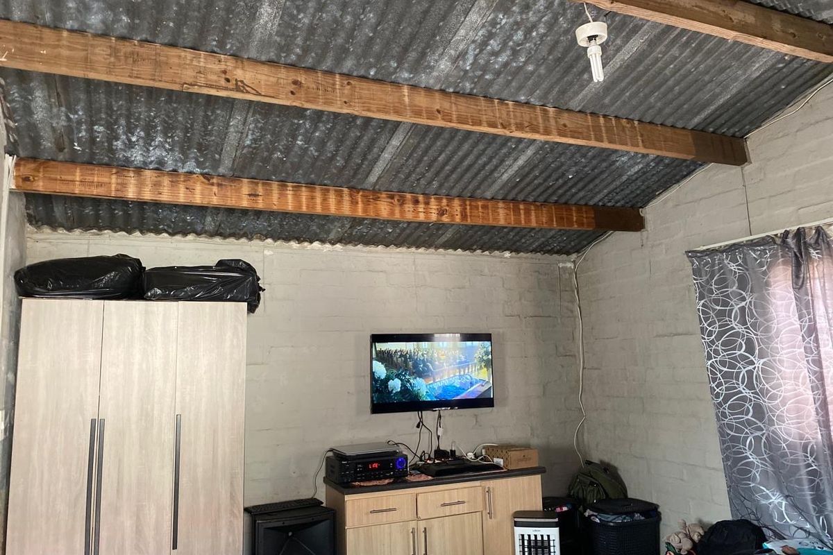 House for Sale in Nellmapius  - Photo 4