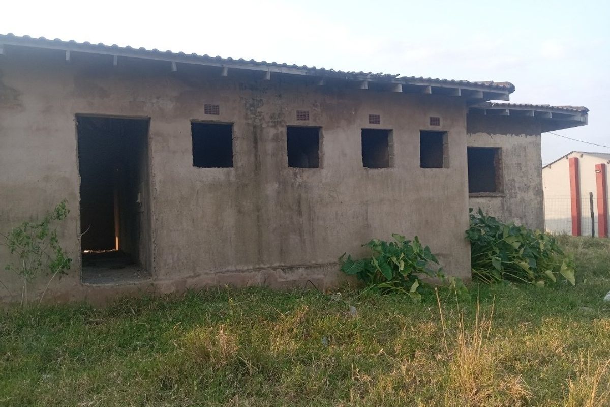 7 rooms(flatlets) for sale in Dlangezwa,Ongoye. - Photo 4