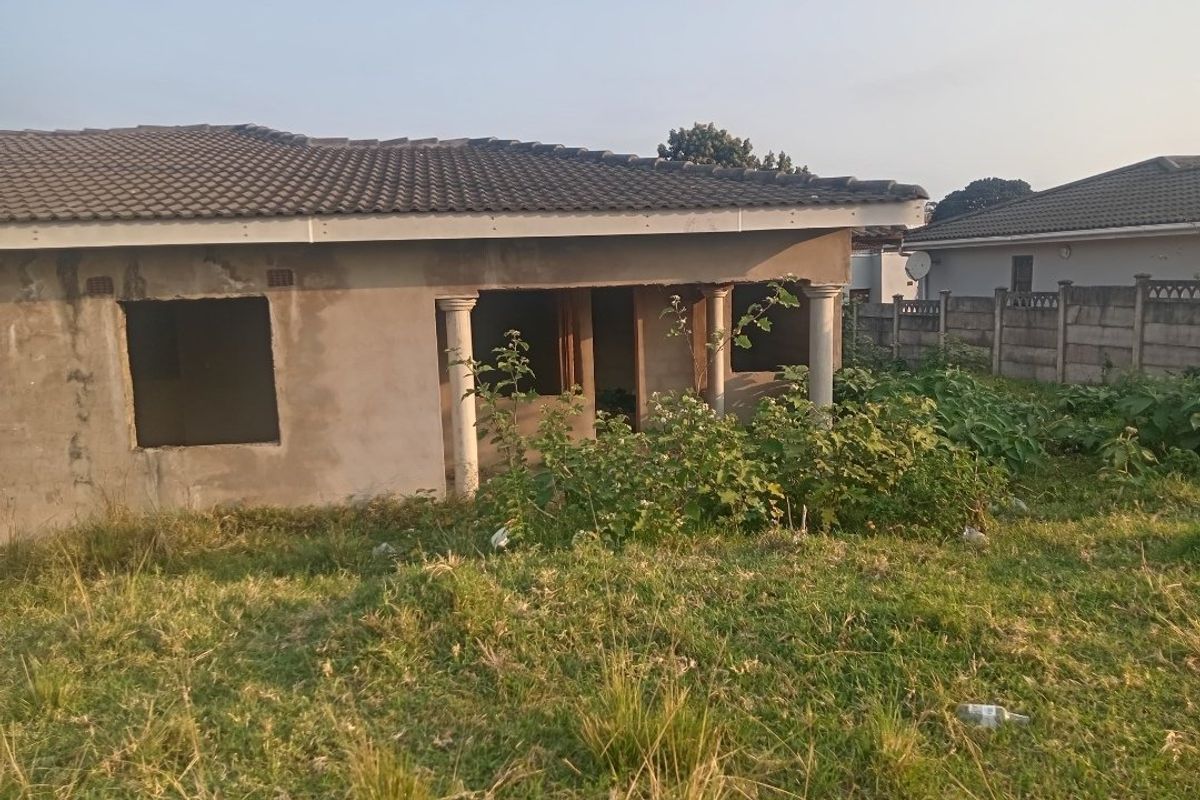 7 rooms(flatlets) for sale in Dlangezwa,Ongoye. - Photo 3