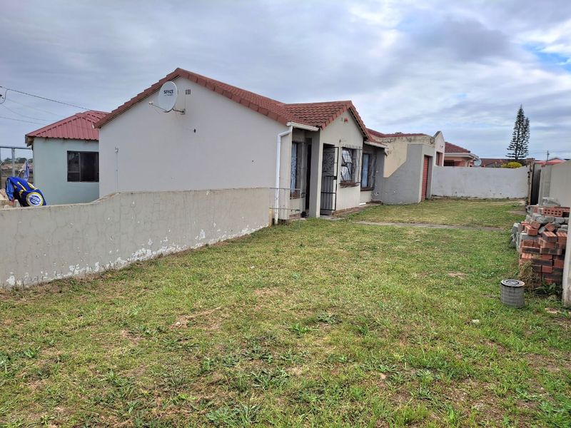 3 Bed House in Amalinda for Sale - Photo 2