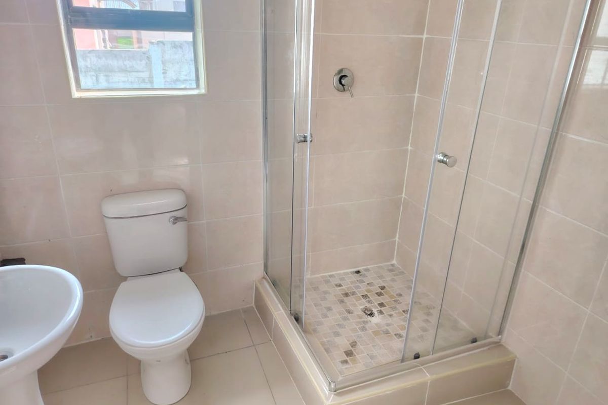 3 Bed House in Amalinda for Sale - Photo 5