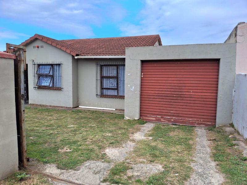 3 Bed House in Amalinda for Sale - Photo 3