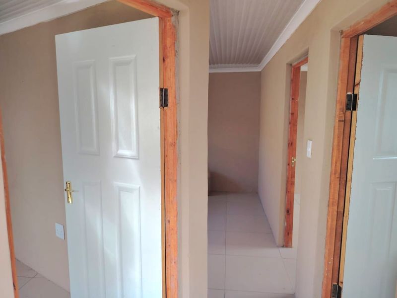 3 Bed House in Amalinda for Sale - Photo 8