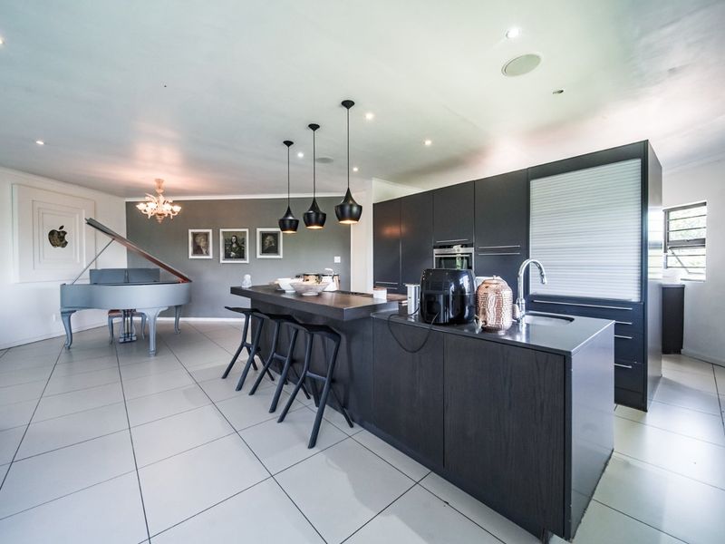 Urban Edge Living Redefined  - Photo 8