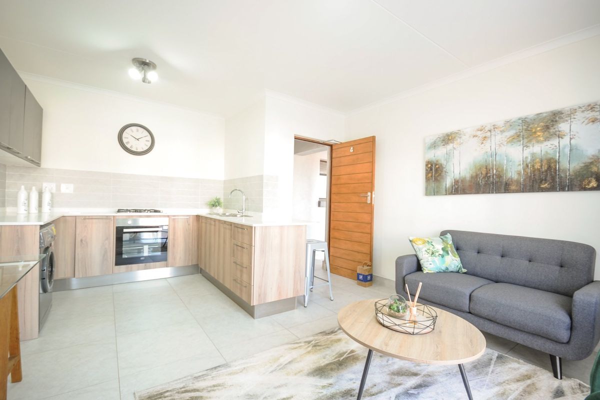 1 Bedroom, 1 Bathroom Apartment to rent in Fish Eagle View, Modderfontein! - Photo 5