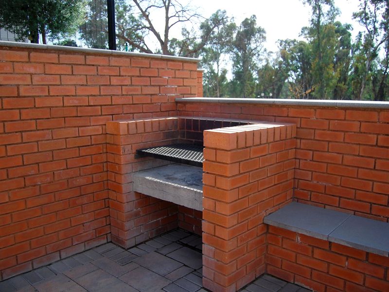 1 Bedroom, 1 Bathroom Apartment to rent in Fish Eagle View, Modderfontein! - Photo 3