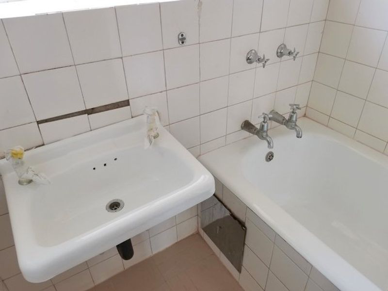 SECTIONAL TITLE RESIDENTIAL BUILDING FOR SALE - 42 X APARTMENTS IN ARCADIA - Photo 5