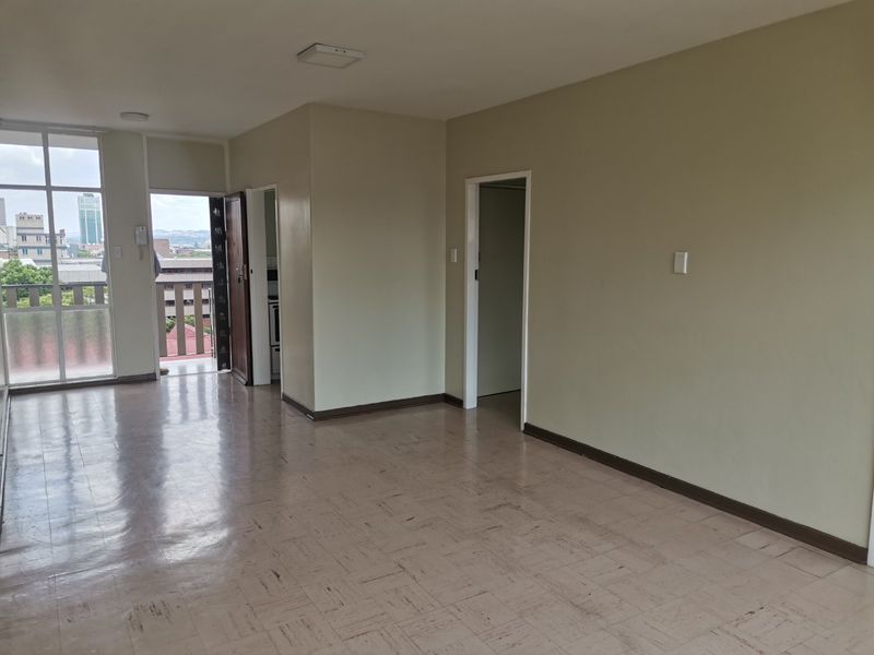 PRIME LOCATION - ARCADIA BUILDING NEWLY UPGRADED - Photo 7