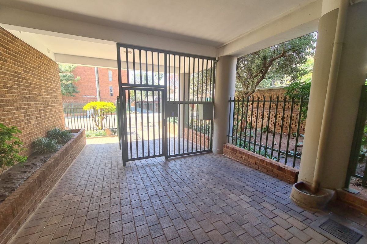 GEZINA BUILDING FOR SALE WITH 48 X APARTMENTS - Photo 4
