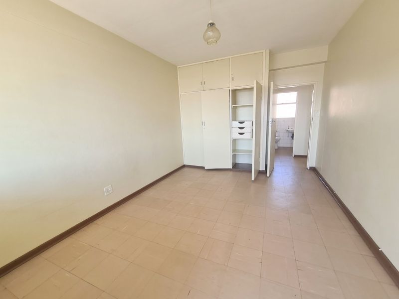 MEDIUM SIZED A-GRADE BUILDING IN GEZINA WALKING DISTANCE TO UP PRINSHOF  - Photo 8