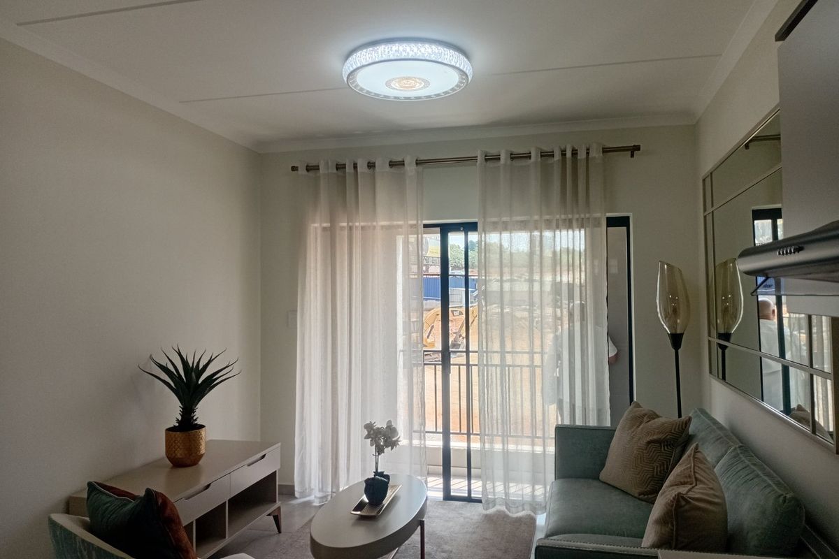 DISTINCTIVE 1 BEDROOM 1 BATH MODERN LUXURY APARTMENT OR SALE - Photo 5