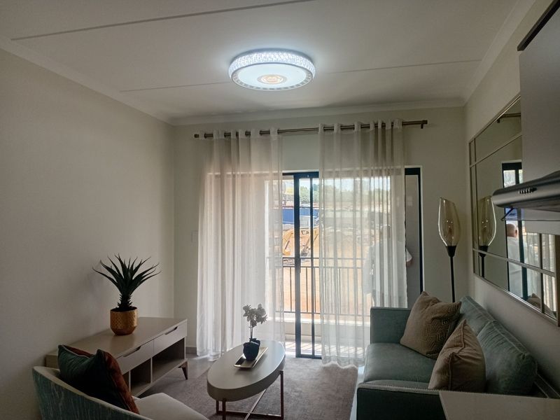 DISTINCTIVE 1 BEDROOM 1 BATH MODERN LUXURY APARTMENT OR SALE - Photo 5