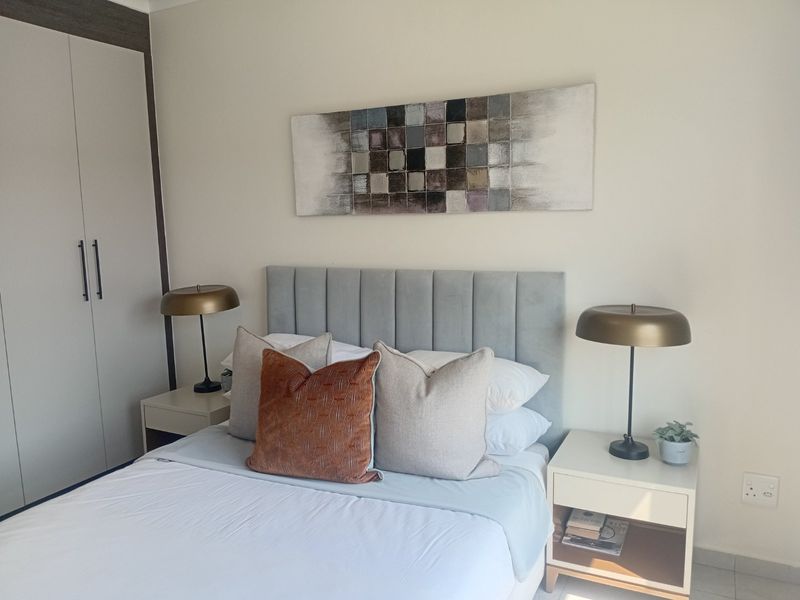 DISTINCTIVE 1 BEDROOM 1 BATH MODERN LUXURY APARTMENT OR SALE - Photo 9