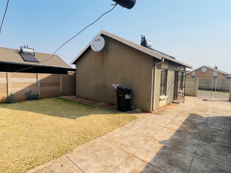 2BEDROOM 1BATHROOM HOUSE FOR SALE AT SKY CITY  - Photo 4