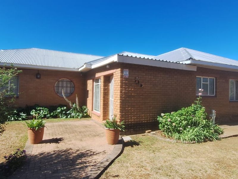 3 Bedroom House for sale in Songloed  - Photo 1