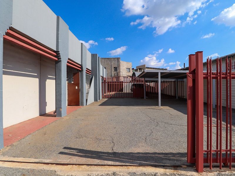 VERSATILE COMMERCIAL PROPERTY WITH ENDLESS OPPORTUNITIES! - Photo 4