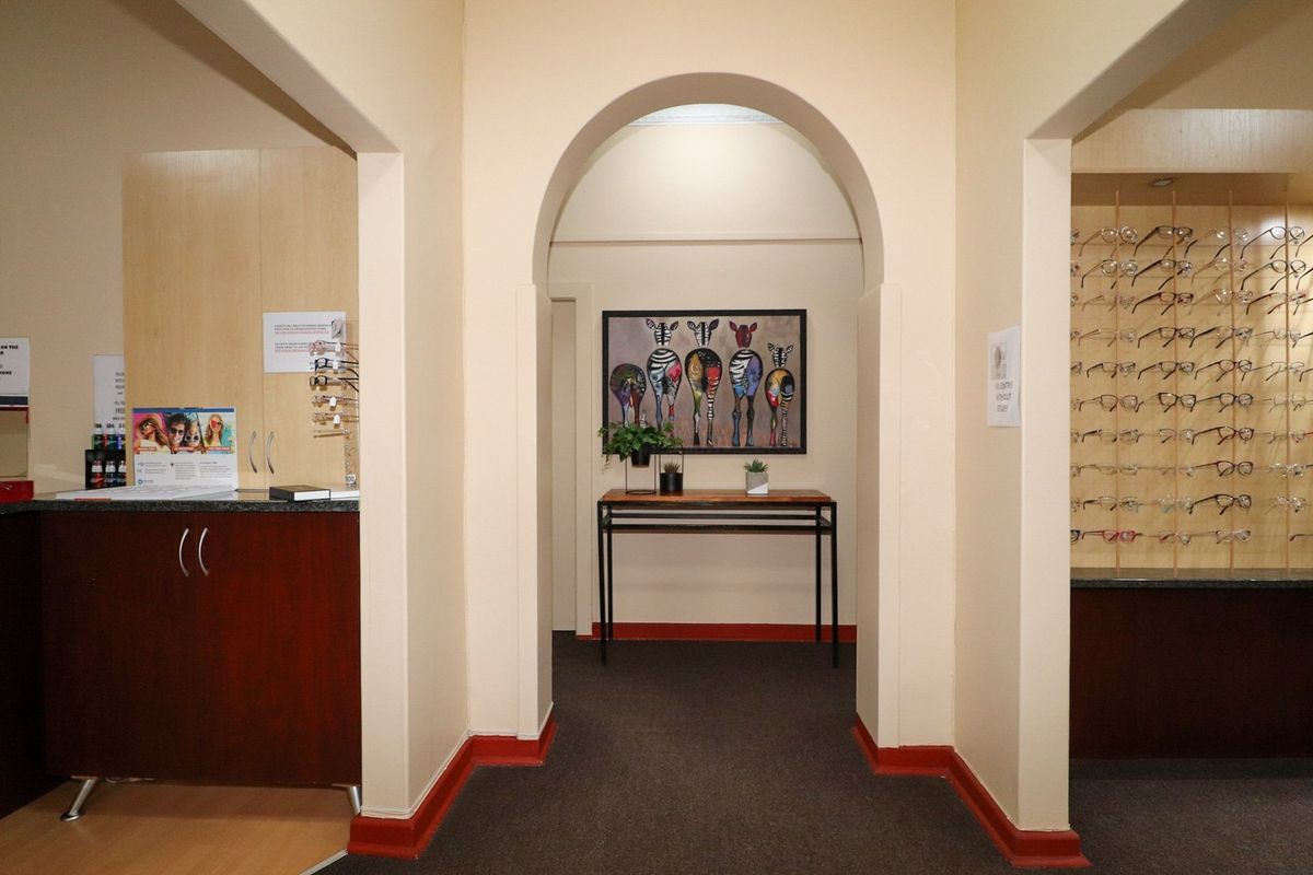 VERSATILE COMMERCIAL PROPERTY WITH ENDLESS OPPORTUNITIES! - Photo 5