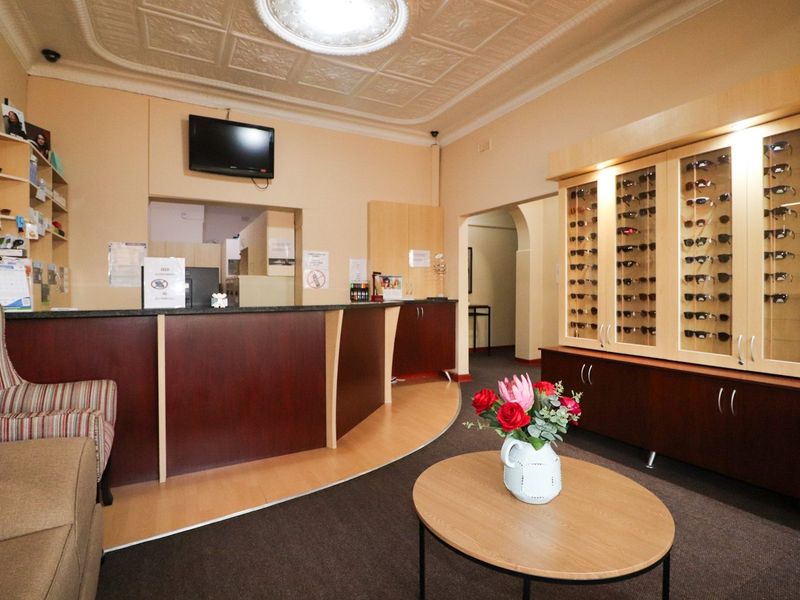 VERSATILE COMMERCIAL PROPERTY WITH ENDLESS OPPORTUNITIES! - Photo 7