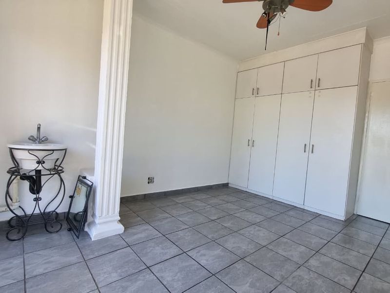 LUXURY LIVING AT ITS FINEST! Stunning 4 Bedroom Family Home in Duncanville with Endless Amenities. - Photo 9