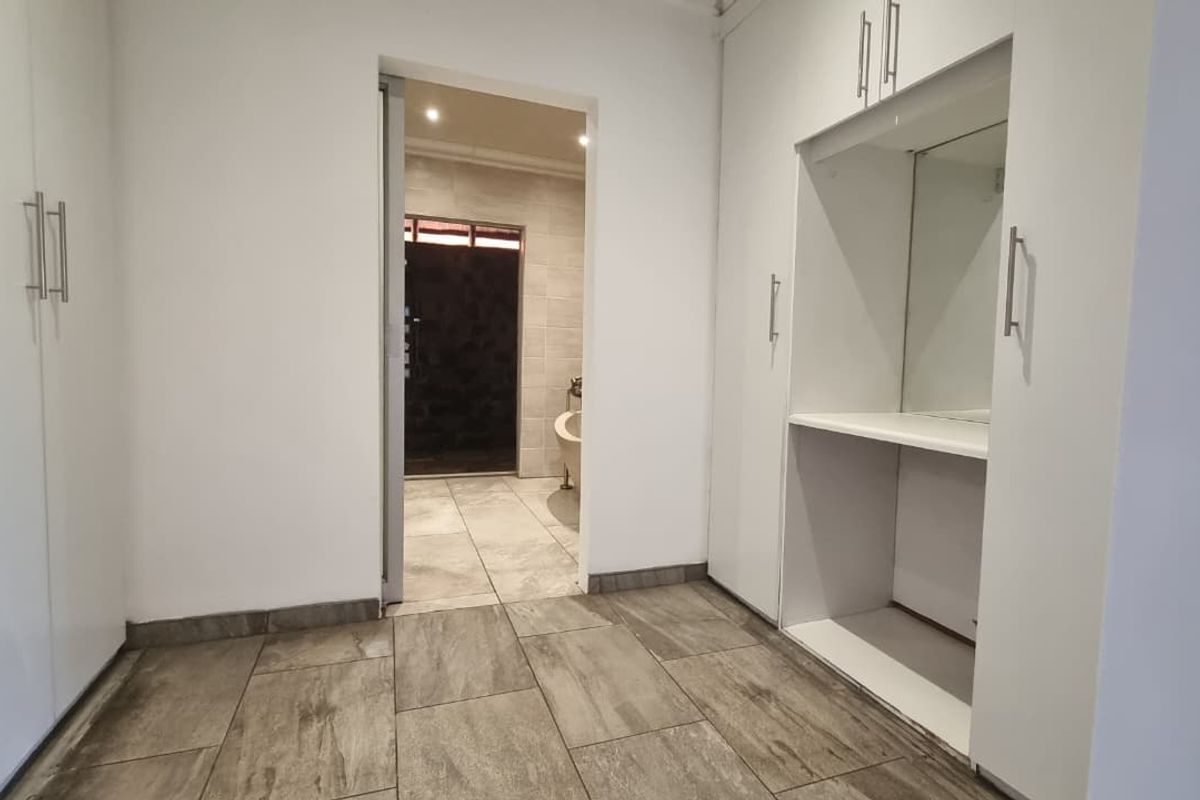 LUXURY LIVING AT ITS FINEST! Stunning 4 Bedroom Family Home in Duncanville with Endless Amenities. - Photo 5