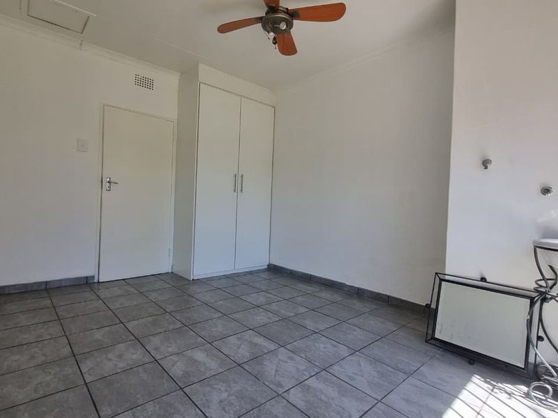 LUXURY LIVING AT ITS FINEST! Stunning 4 Bedroom Family Home in Duncanville with Endless Amenities. - Photo 10