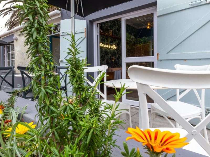 Exceptional business opportunity: Own an iconic Café in George - Photo 10