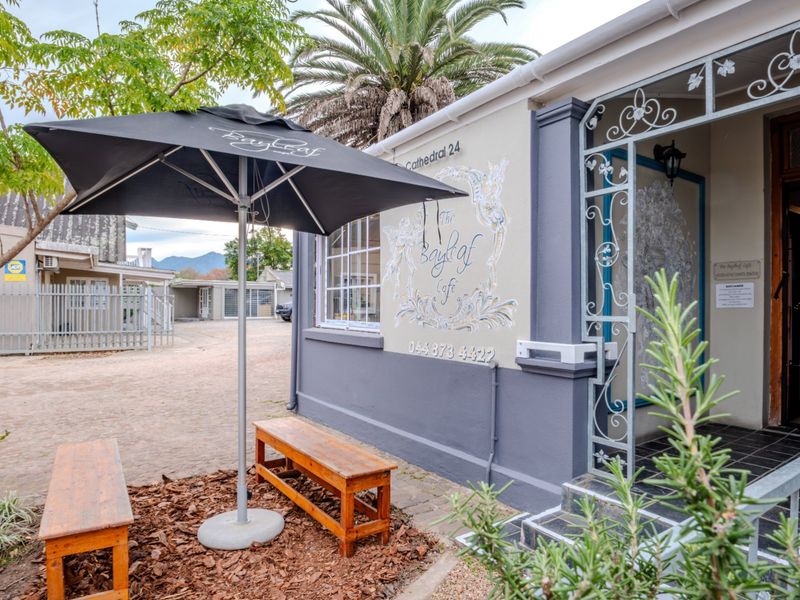 Exceptional business opportunity: Own an iconic Café in George - Photo 9