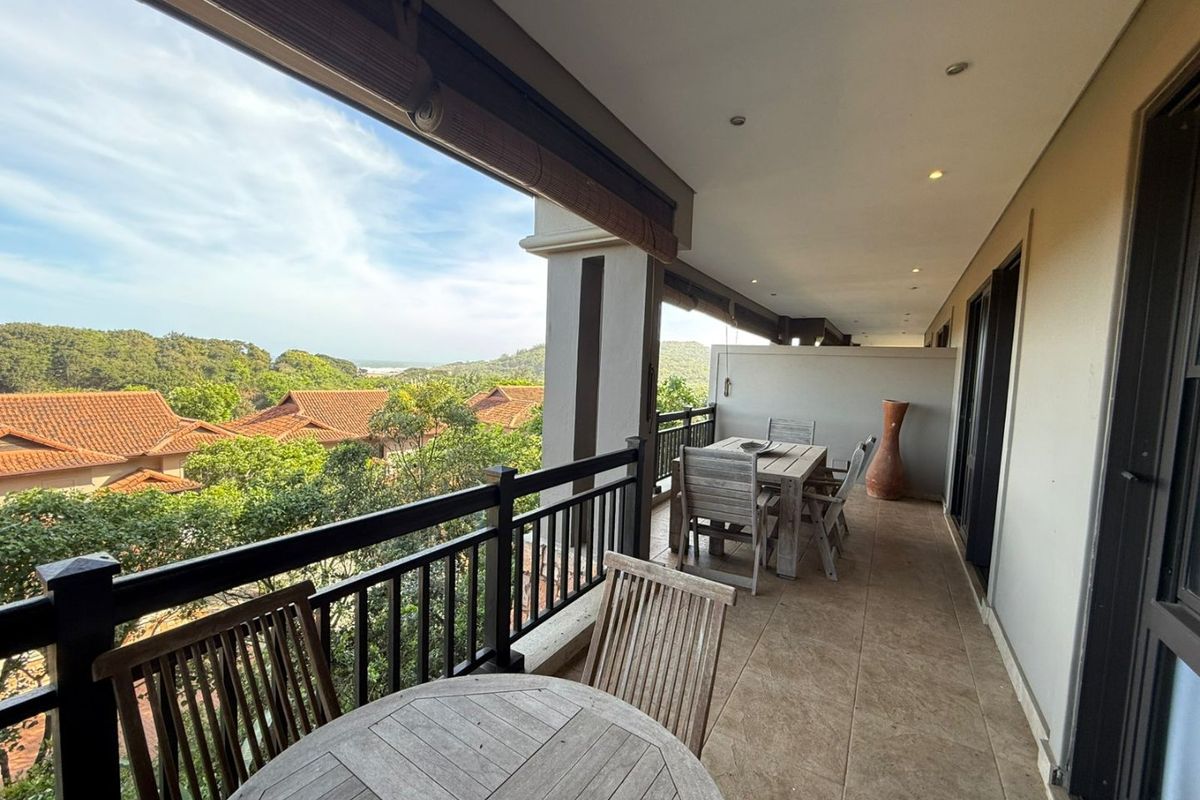 Furnished 3 bedroom townhouse with Lakeside views - Photo 2