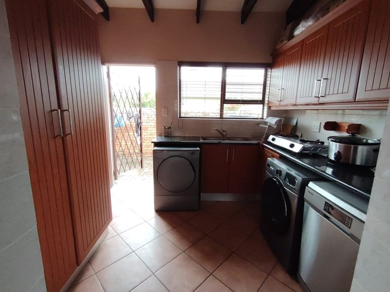 Find Your Perfect Coastal Escape  - Photo 8