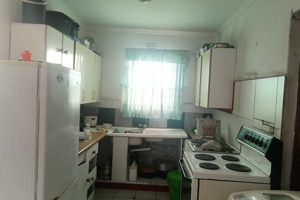 2 BEDROOM HOUSE FOR SALE IN DENEMERE - Photo 3