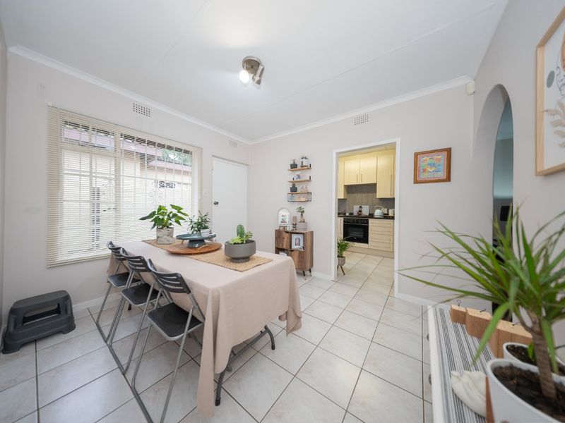 Simplex Living in Sought-After Area - Photo 3