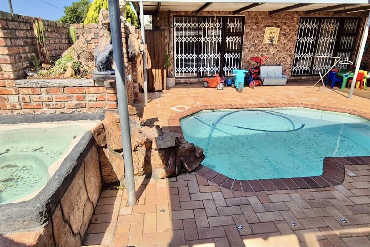 A rare gem not often found. - Photo 5