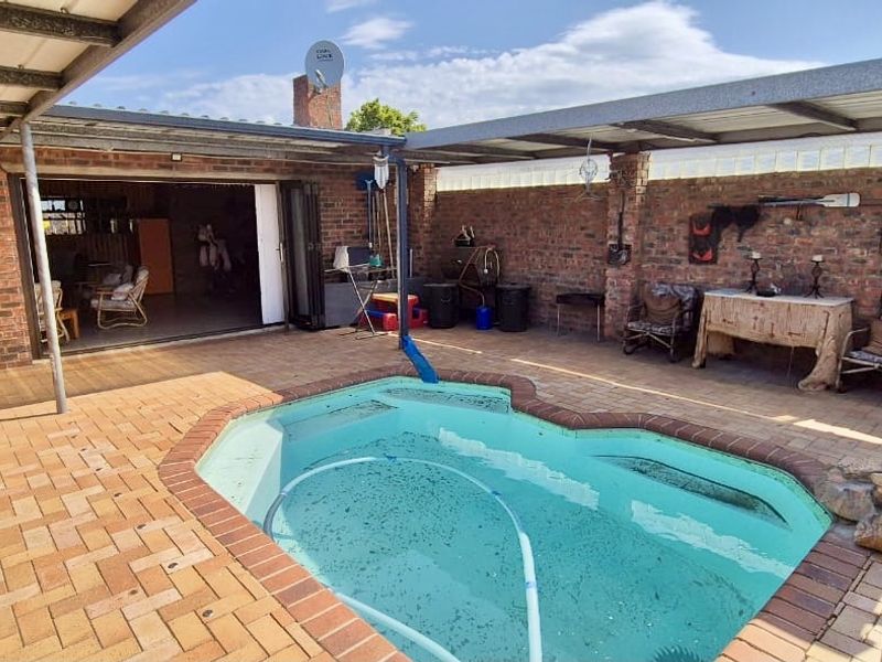 A rare gem not often found. - Photo 6