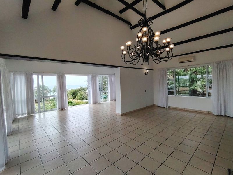 Gorgeous Family Home that ticks all the boxes - Photo 6