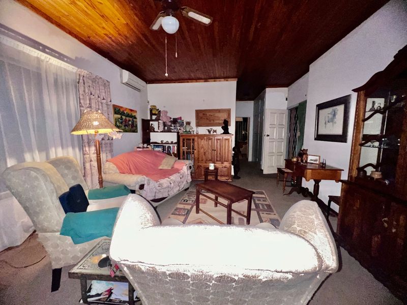 Versatile 3-Bedroom Home for Sale in Elandspark - Photo 6