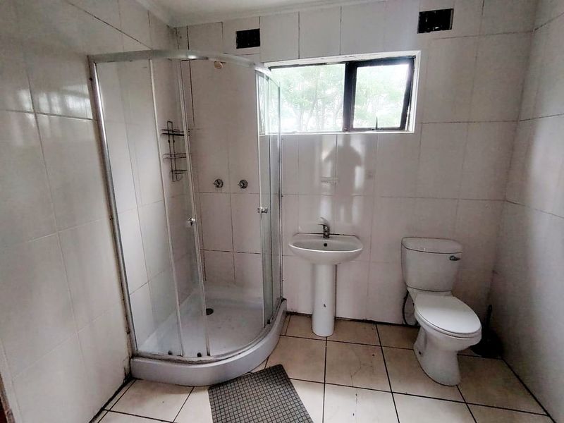 3 Bedroom House for Sale in Haven Hills - Photo 3