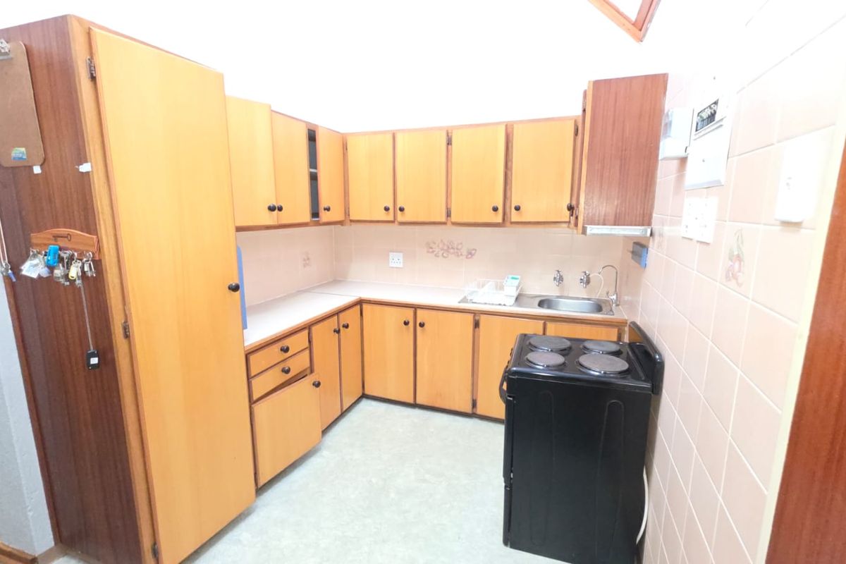 Secure 1-bed Apartment in Panorama Park Retirement Village Oudorp for Sale - Photo 2