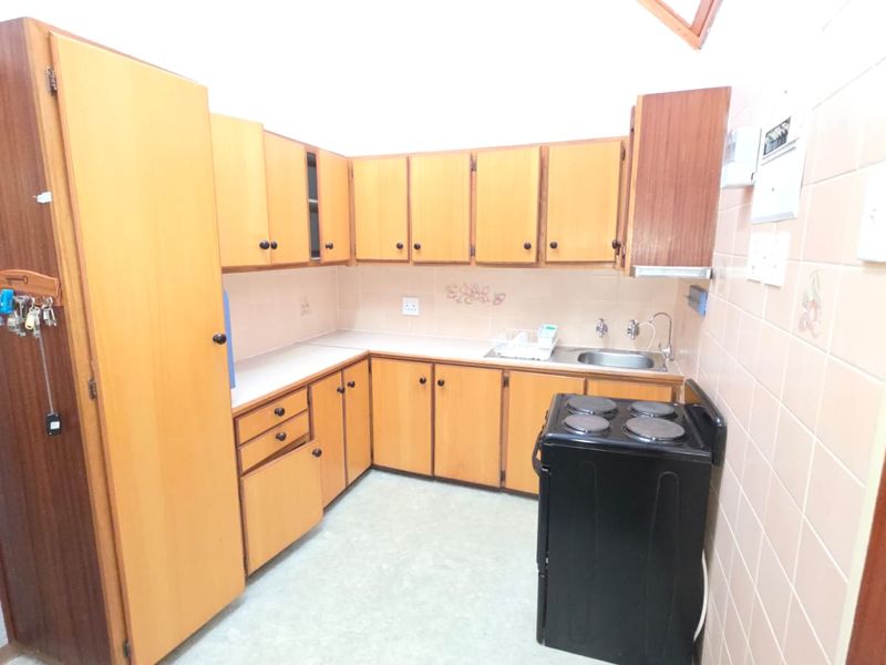 Secure 1-bed Apartment in Panorama Park Retirement Village Oudorp for Sale - Photo 1