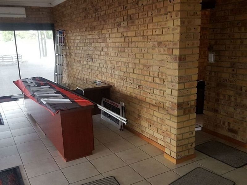 Business premises for sale - Photo 8