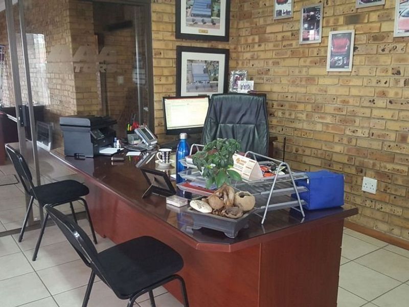 Business premises for sale - Photo 7