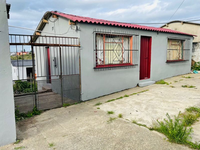 2 Bedroom House for Sale in Mdantsane NU 14 - Photo 9