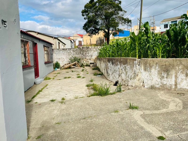 2 Bedroom House for Sale in Mdantsane NU 14 - Photo 6