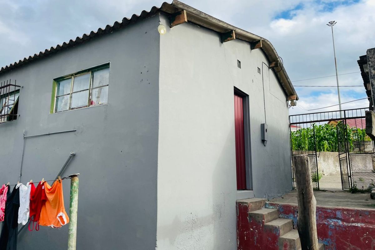 2 Bedroom House for Sale in Mdantsane NU 14 - Photo 4