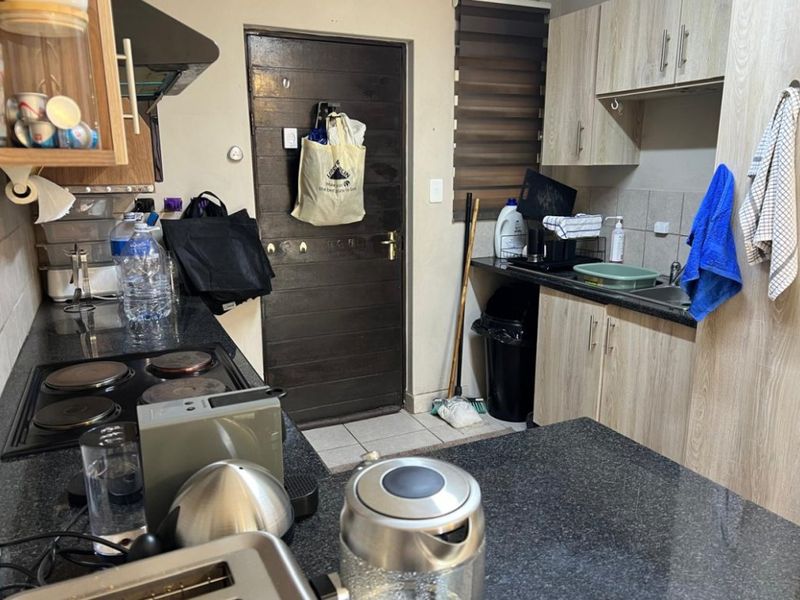 2 Bed Townhouse For Sale – Neat, Secure & Move-In Ready - Photo 9