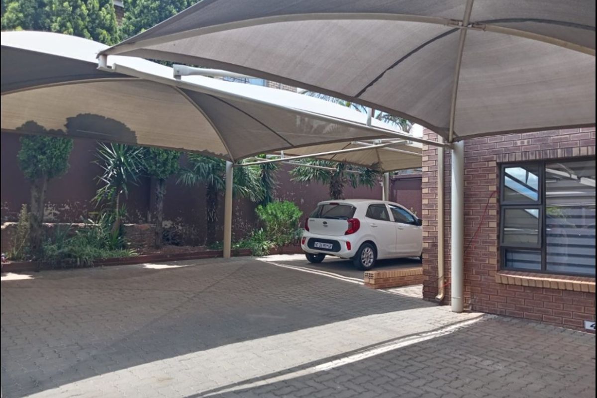 2 Bed Townhouse For Sale – Neat, Secure & Move-In Ready - Photo 3