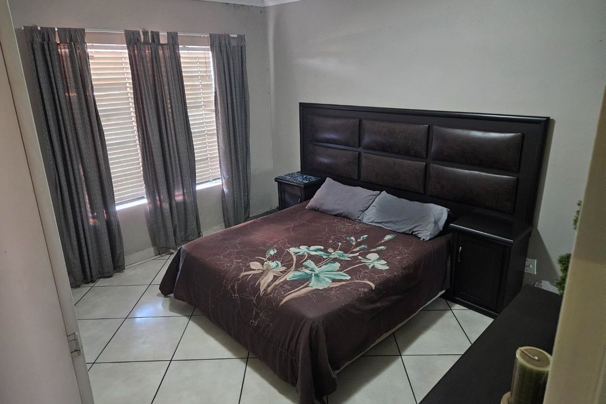 Secure, Central, Comfortable Complex Living - Photo 5